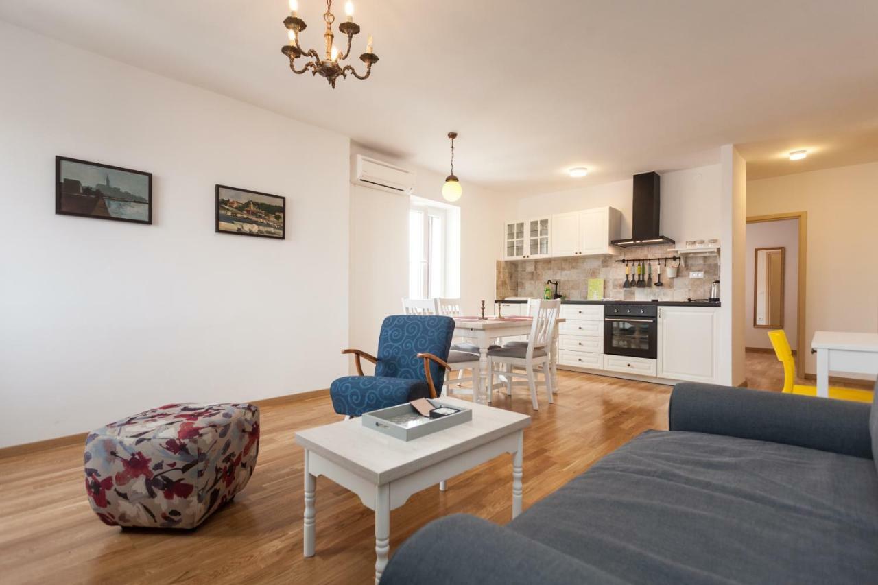 Apartment Amare Seaview Rovinj Exteriör bild