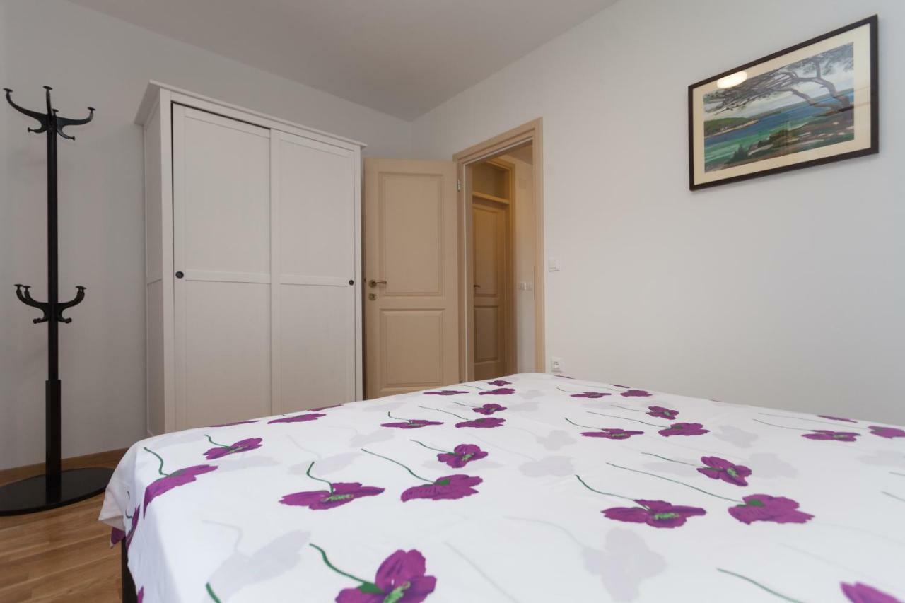 Apartment Amare Seaview Rovinj Exteriör bild